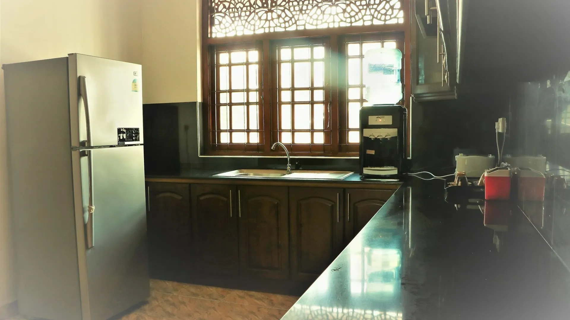 Eos Hostels Ettukala